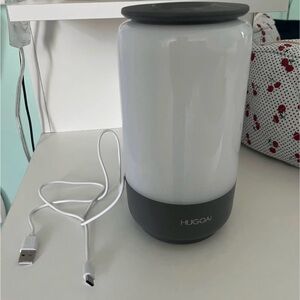 HUGOAI LED Table Lamp – Gray & White WITH CHARGER